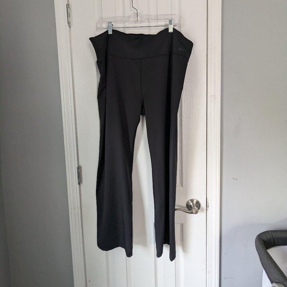 Women's Dri Fit Nike Leggings, Black, Wide Leg, Plus Size 3X